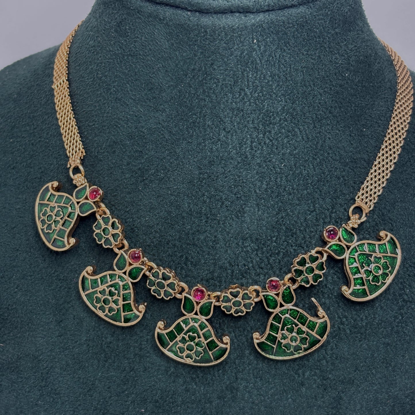 Green Painted Floral necklace