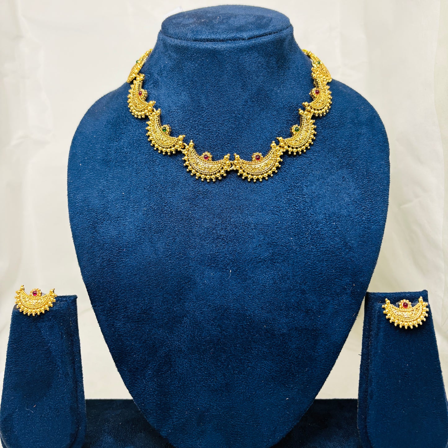 Chandramukhi Necklace