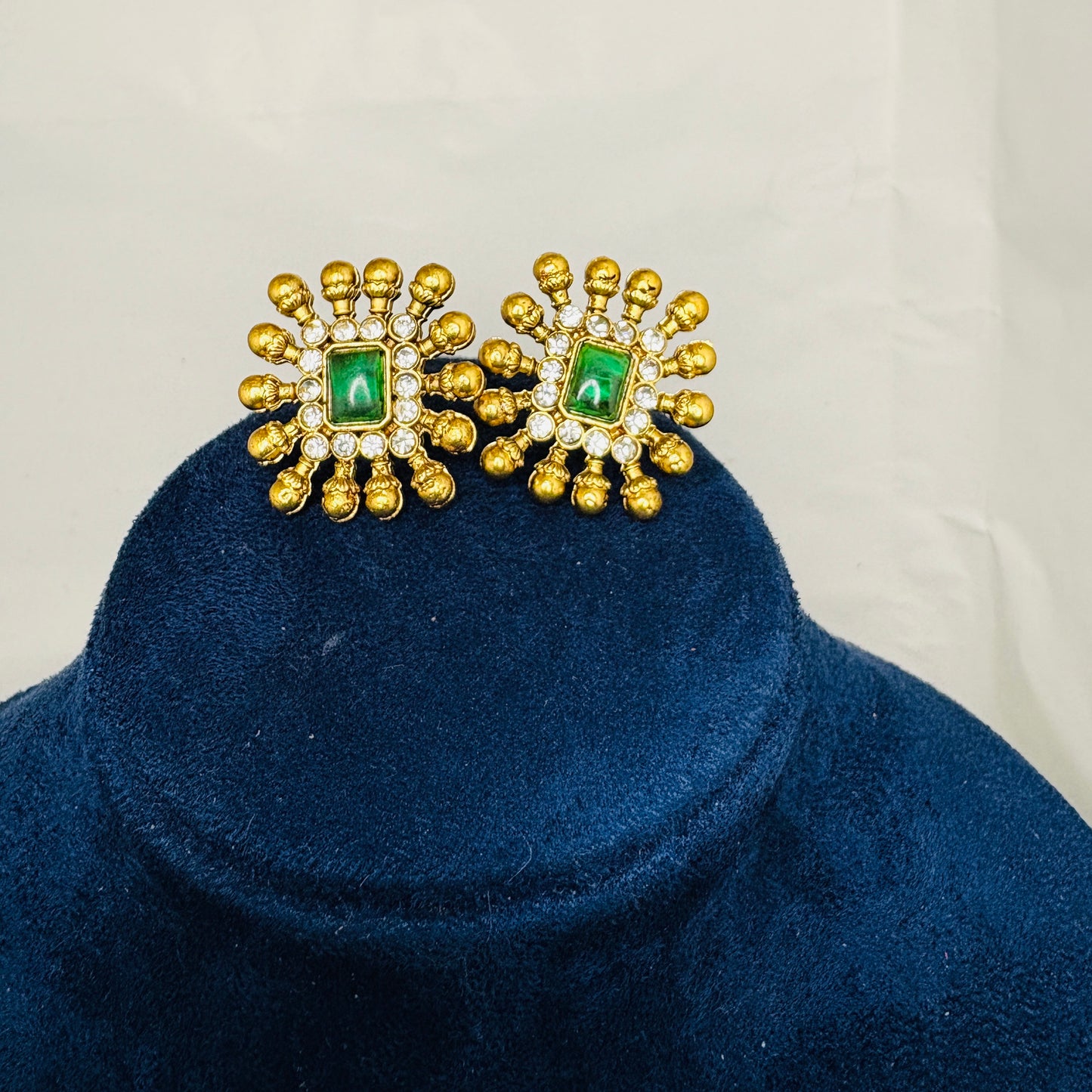 Triple Charm Greenstone Choker