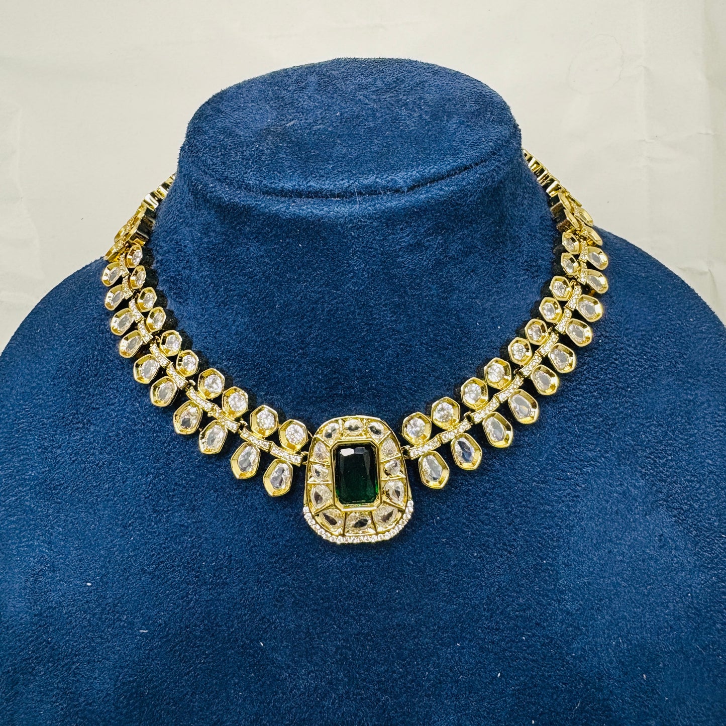 Victoria’s Emerald Grace