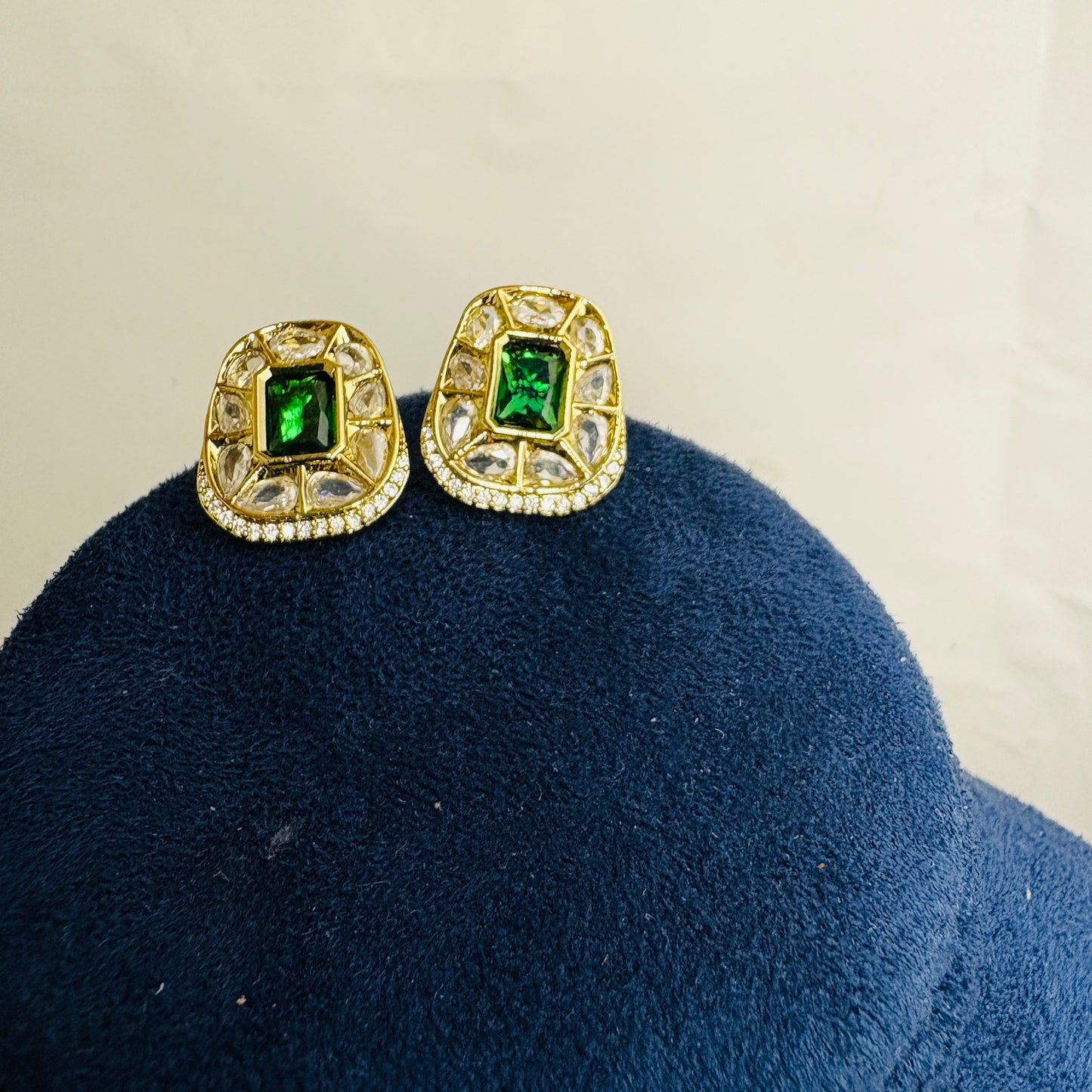 Victoria’s Emerald Grace